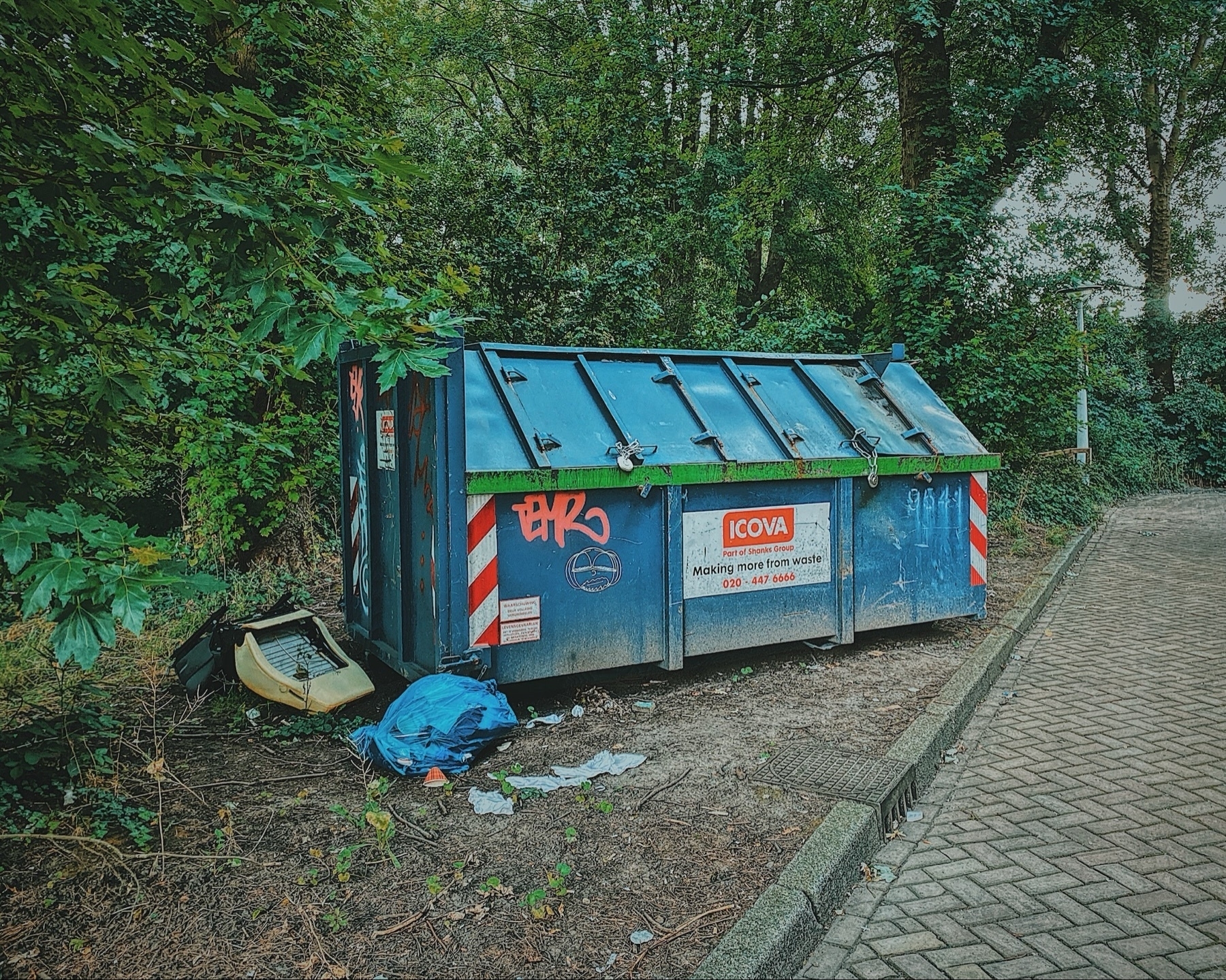 Garbage Chairs of Amsterdam