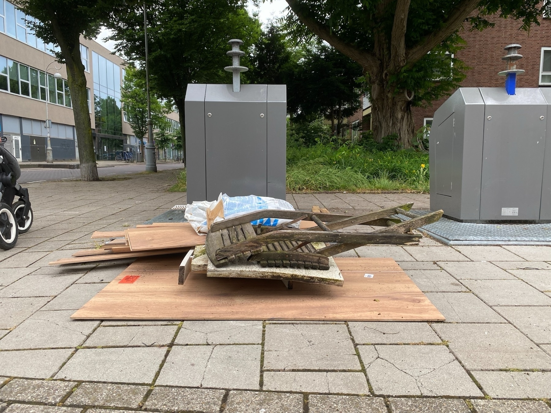 Garbage Chairs of Amsterdam