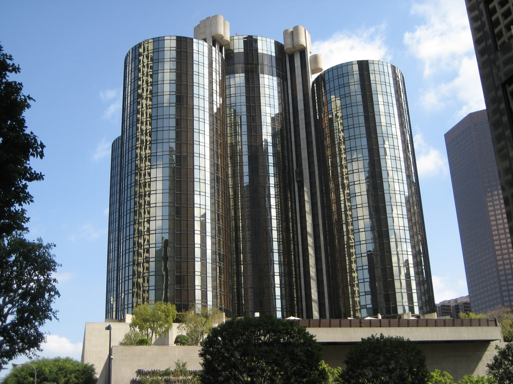 Westin Bonaventure, Sushi in LA